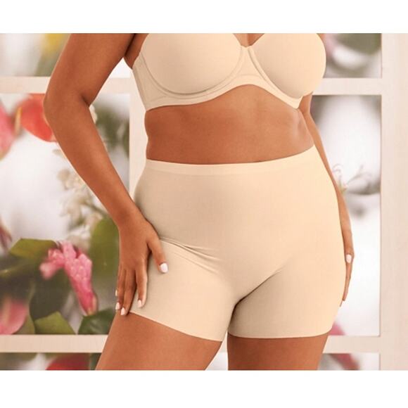 Wacoal Beyond Naked Thigh Shaper MEDIUM SHAPEWEAR girdle smoother NEW $48.00 - Picture 1 of 3